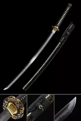 What is the best weapon in Dragon blade?