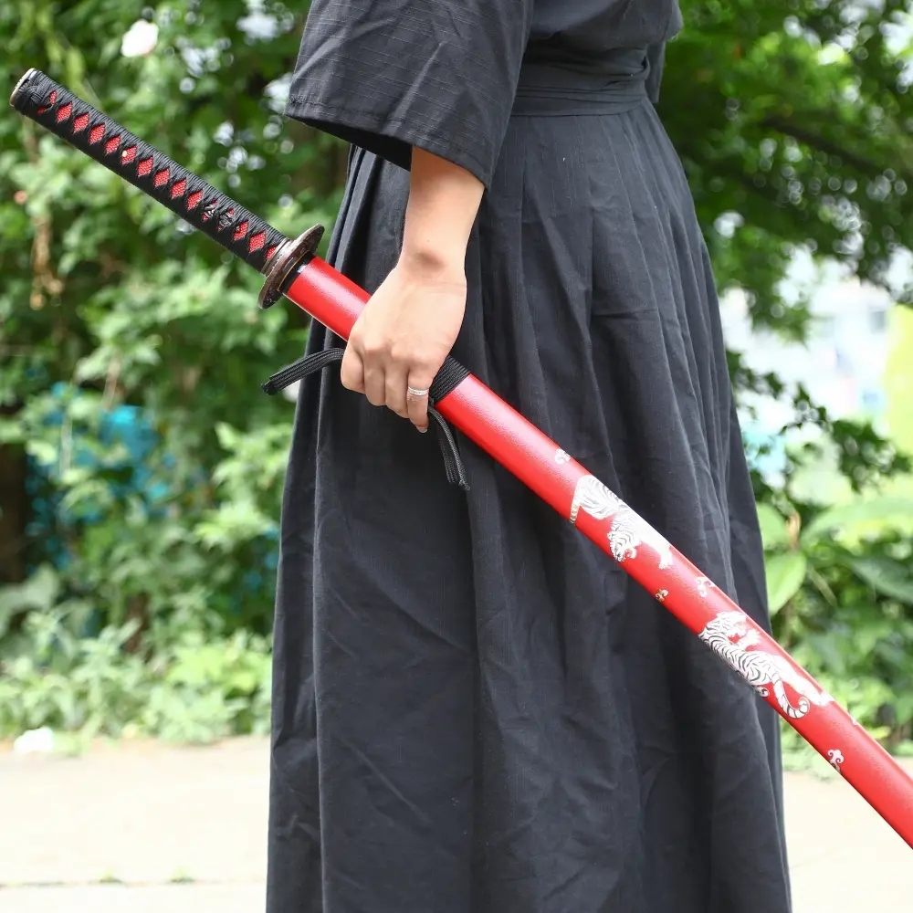 Red Katana | T10 Clay Tempered Katana with Real Hamon - Red Tiger