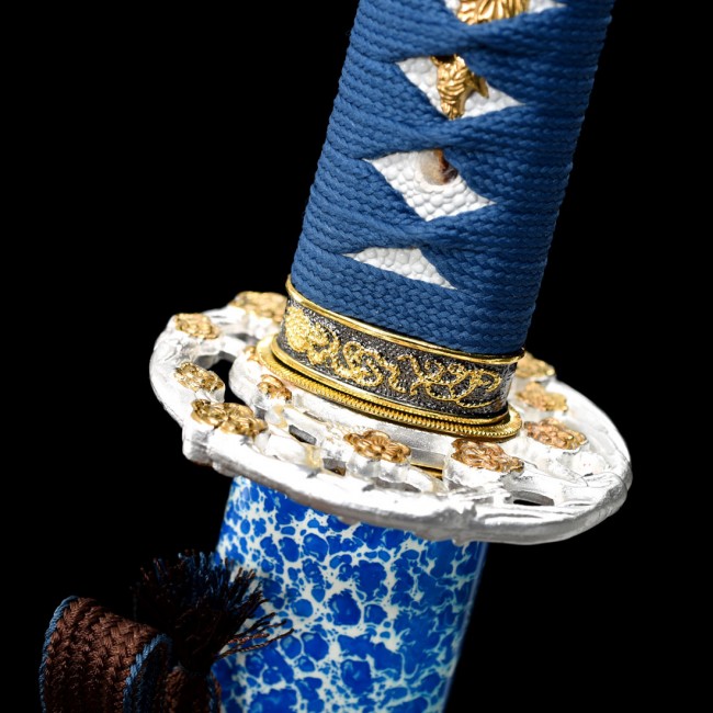 サムライブルー　タペストリー　レア Blue Katana | 1045 Carbon Steel Katana with Cyan Wave-Lacquer Saya