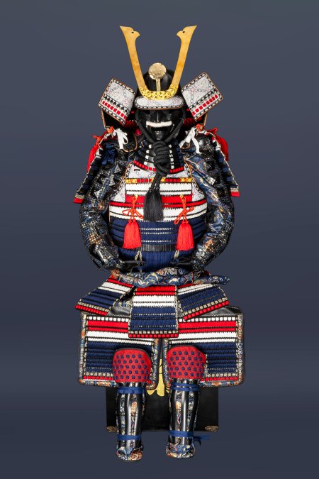 Handmade Oda Clan Kachi Black And Red Japanese Samurai Armor, Life Size Yoroi