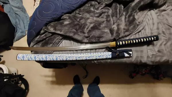 Handmade Japanese Katana Sword 1060 Carbon Steel With White And Blue Scabbard
