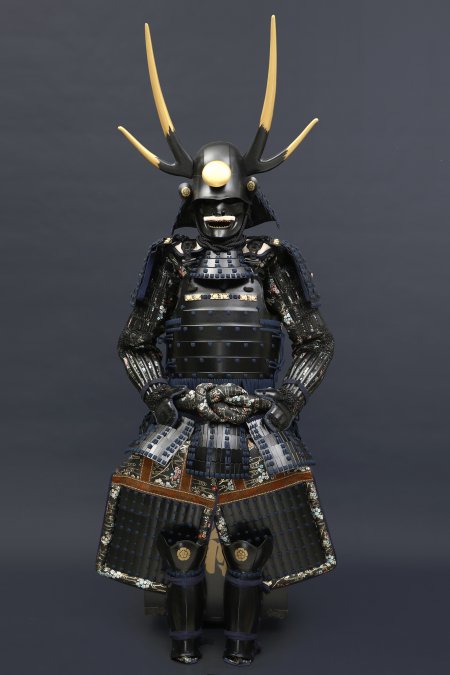 Handmade Oda Clan Black Japanese Samurai Armor With Antlers Helmet, Life Size Samurai Armor Yoroi