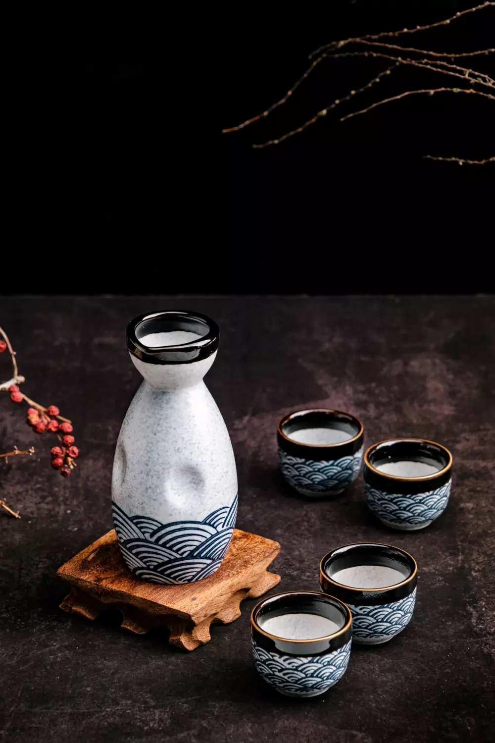 Traditional Sake Set  Japanese Sake Set With 1 Sake Carafe Bottle And 4  Sake Cups - TrueKatana