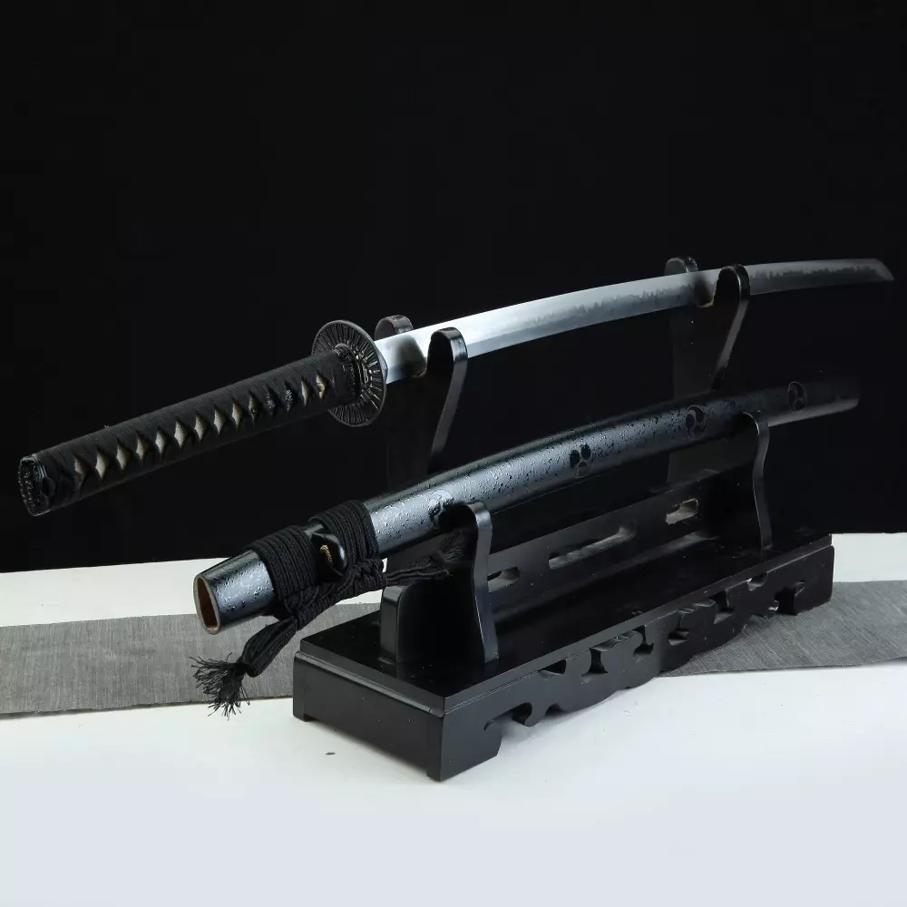 T10 Katana | T10 Clay Tempered Katana with Real Hamon in Black