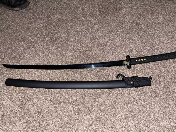 Handmade Japanese Sword T10 Folded Clay Tempered Steel Real Hamon Full Tang With Black Scabbard