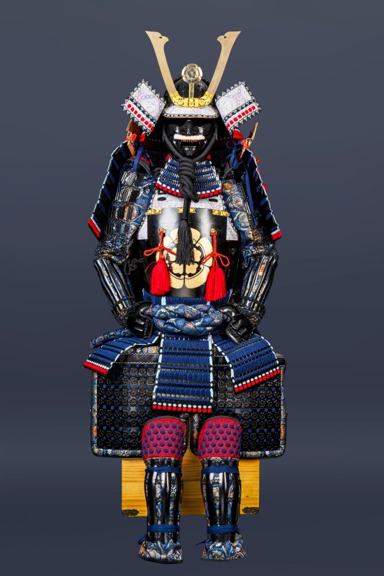 Handmade Oda Clan Kachi Blue And Black Japanese Samurai Armor, Life Size Yoroi