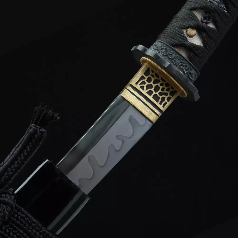 Short Katana | T10 Steel Clay-Tempered Tanto with Real Hamon in