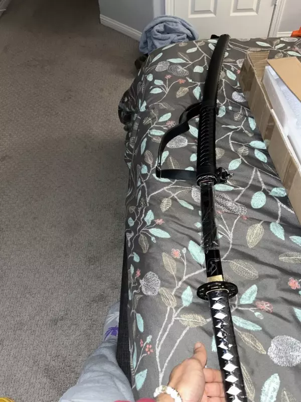 Handmade Japanese Samurai Sword 1095 Carbon Steel With Black Blade