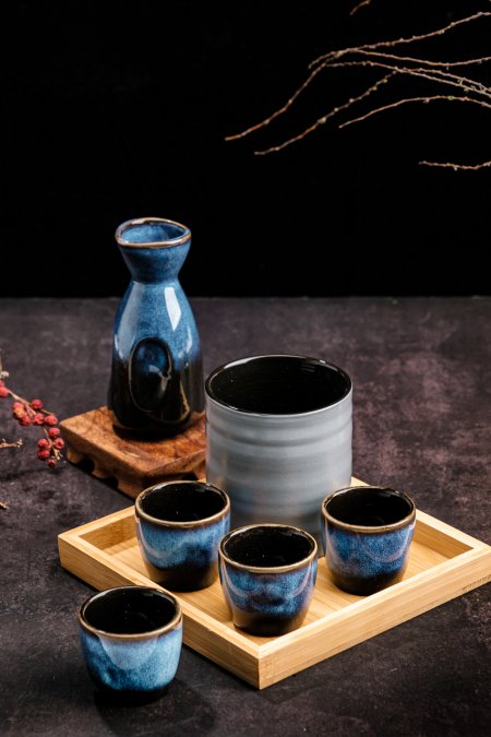 Japanese Sake Set, 1 Bottle And 5 Cups With Bamboo Tray