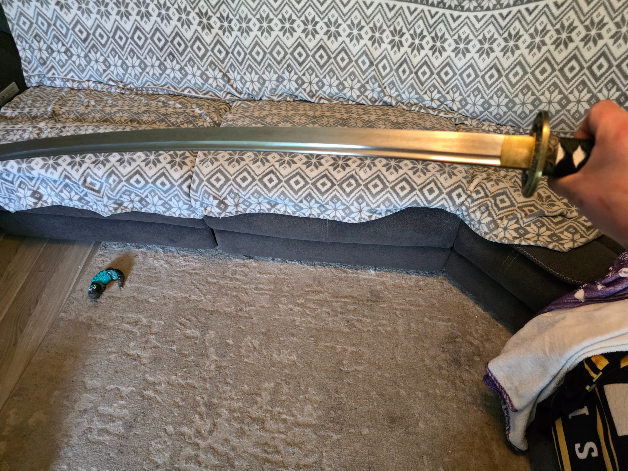 Damascus Steel Katana Sword with Black Piano Lacquer Saya and Dragon Tsuba - Full Tang Collectible